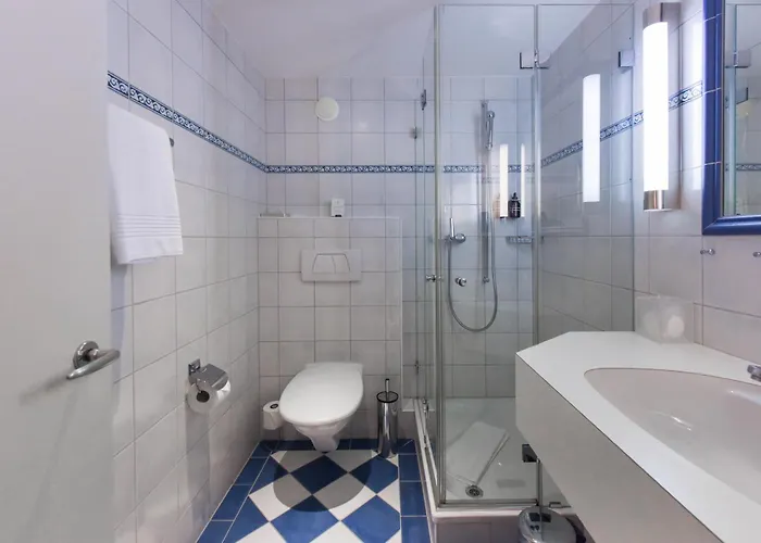 Hotel Adula